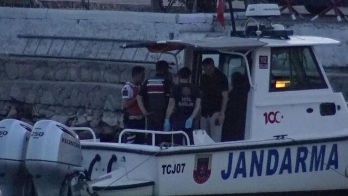 Jet Skiyi süren Onur I. ise "taksirle ölüme sebebiyet vermek" suçundan jandarma ekiplerince gözaltına alındı.