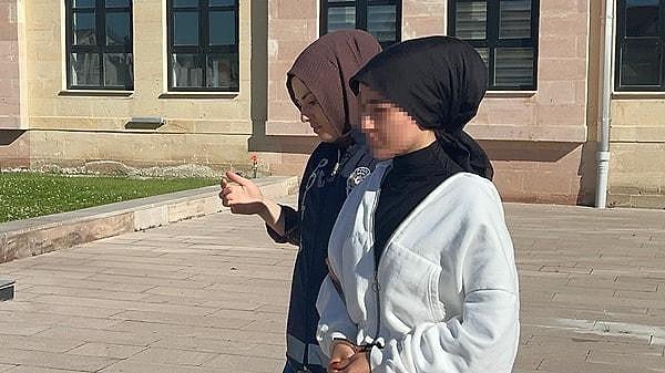 Nevşehir'de yaşayan 20 yaşındaki Duygu Özgül Kalebayır, ilk önce gözaltına alındı, ardından ise çıkarıldığı mahkemece tutuklandı. Aile şikayetçi olmasa da çocuk devlet korumasına alındı.