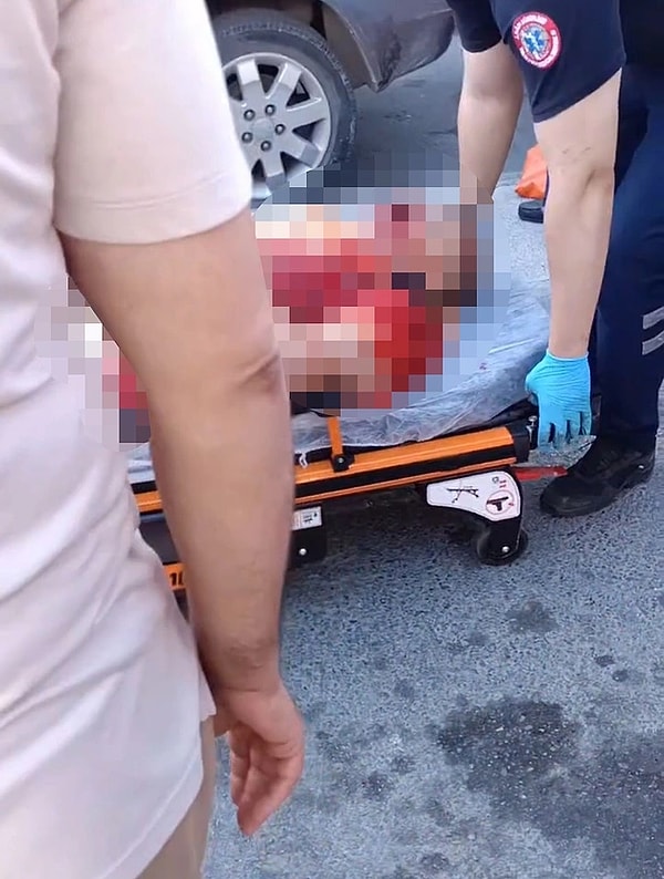 Olayın ardından öğrenci cinayeti ihtimali üzerinde durulurken; silahlı saldırının Çoğaç’ın cezaevinde olan kardeşinden kaynaklanan bir aile husumeti nedeniyle gerçekleştiği iddiası ortaya atıldı.
