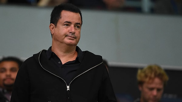 Acun Ilıcalı, turnuvada özellikle Samet Akaydın üzerinden Milli Takım oyuncularının performanslarına yönelik yapılan bazı eleştirilere de tepki gösterdi. Ilıcalı şöyle konuştu: 👇