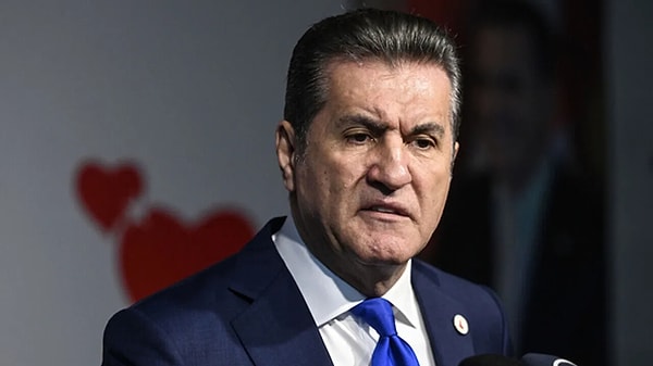 Görüntülerin nasıl servis edildiği ile ilgili soruşturmanın devam ettiğini söyleyen Sarıgül şunları söyledi: "Ben hiçbir zaman salon siyasetçisi, koltuk siyasetçisi olmadım. Heralde bu tavrımdan birileri rahatsız oldu. Beni kimsenin şu anda veya gelecekte kimsenin siyasi rakip olarak görmesine de gerek yok. Benim şu anda öyle bir şeyim de yok."