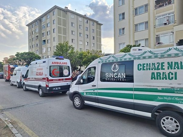 Ancak çocuklardan biri kurtarılırken, Beren Su Bolat bilinmeyen bir nedenle asansör boşluğuna düştü. Sağlık ekiplerinin yaptığı kontrolde Bolat'ın yaşamını yitirdiği anlaşıldı.