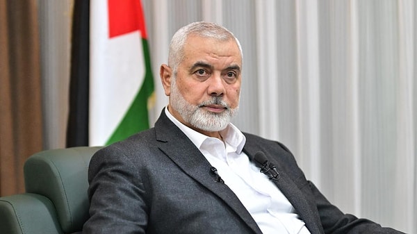 Hamas Siyasi Büro Başkanı İsmail Haniye, bugün sabaha karşı Tahran'da kaldığı konutuna düzenlenen hava saldırısı sonucu yaşamını yitirdi.
