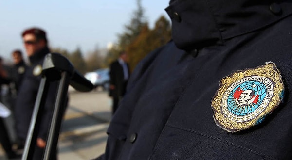 Açılan kadrolar arasında; istihbarat uzmanı, mühendis, dil uzmanı, teknisyen, İHA sistemleri pilotu ve koruma ve emniyet memuru bulunuyor.