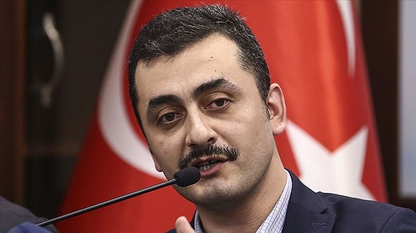 "Bu bağlamda henüz ilçe başkanı iken Genel Başkan Kemal Kılıçdaroğlu’na küfür ettiği için, bir belediye başkanı tarafından ödüllendirilip “YDK Başkanı” yapılan bir şahsa irademi teslim edemem! Bu sebeple, mensubiyetinden onur duyduğum partimden istifa ediyorum. Bugüne kadar olduğu gibi; irademi, onurumu parti örgütlerime emanet ederim.”