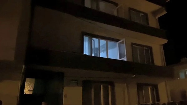 Olay, dün gece saat 20.00 sıralarında Gönen ilçesine bağlı Karşıyaka Mahallesi’ndeki yaşandı.