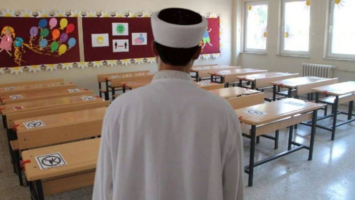 DMM den A klama Geldi mamlar Okullarda Ders Mi Verecek Onedio dmm-den-a-klama-geldi-mamlar-okullarda-ders-mi-verecek-onedio