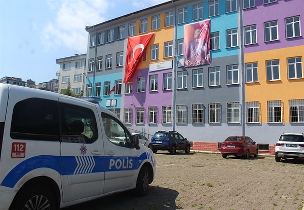 Miray Arslan, ambulansla götürüldüğü Ordu Eğitim ve Araştırma Hastanesi'nde yapılan tüm müdahaleye karşın yaşam savaşını kaybetti.