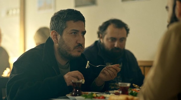 6. Erasmus'la Gelen Yamyam (1. Sezon 4. Bölüm)