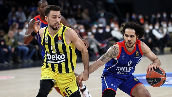 Anadolu Efes-Fenerbahçe Beko Maçı Ne Zaman ve Saat Kaçta?