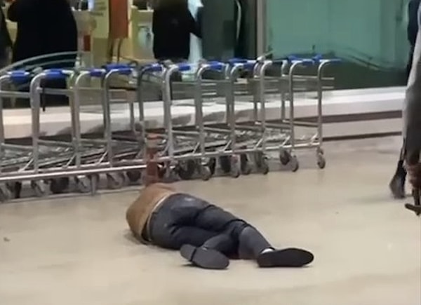 İ.S., daha sonra yanında getirdiği pompalı tüfek ile Hüseyin B.'yi bacağından vurdu. Hüseyin B. kanlar içerisinde yere yığılırken, sesi duyan güvenlik görevlileri durumu 112 Acil Servis Merkezi'ne bildirdi. Şüpheli, polis ekiplerinin gelmesinin ardından silahını bırakarak teslim oldu.