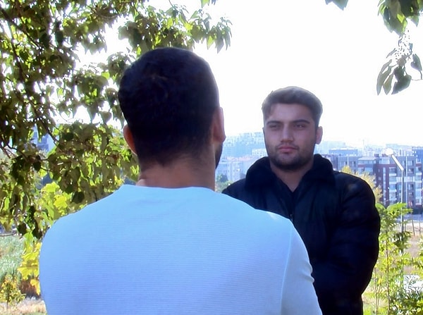 Kanalda eski eşinin, çocuğu emzirirken yaptığı çekimleri paylaştığını belirten S.A., suç duyurusunda bulunduğunu söyledi. Oğlunun velayetini almak istediğini belirten S.A. şunları anlattı: