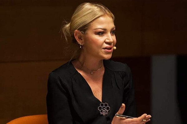 Ebru Baki'nin Kariyeri