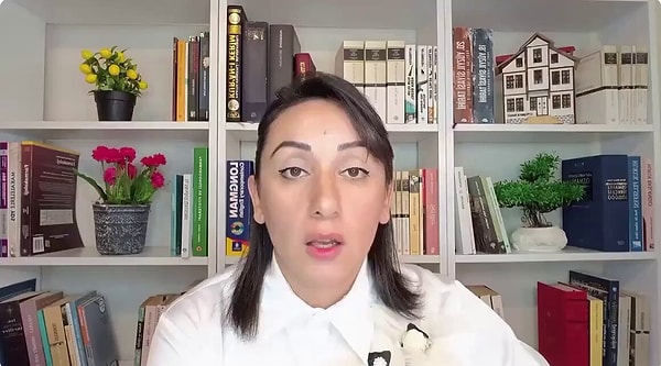 Eylül Ecem Zal Ne İş Yapıyor?