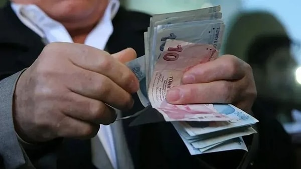 Emekli Bayram İkramiyesi Ne Kadar?